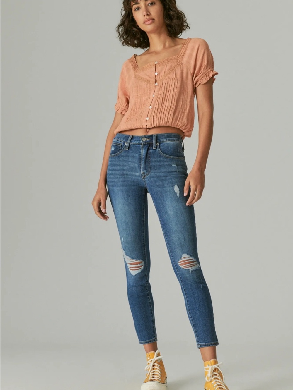 Lucky Brand Cropped Distressed Bridgette Skinny Jeans 6/28 27” inseam 10” rise